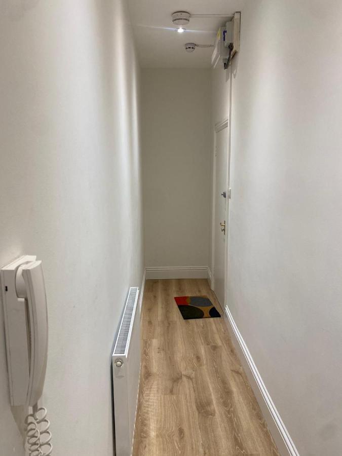 I&J Suites Londra Esterno foto